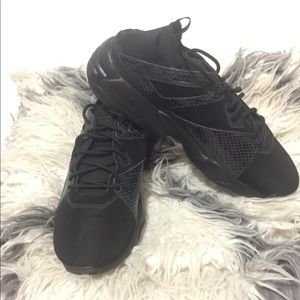 Puma Men Athletic shoes